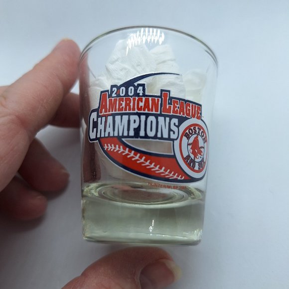 MLB Shot Glass - Lot of 2 - 2007 Detroit Tigers‎ & 2004 Boston Red Sox Champions - Picture 4 of 5